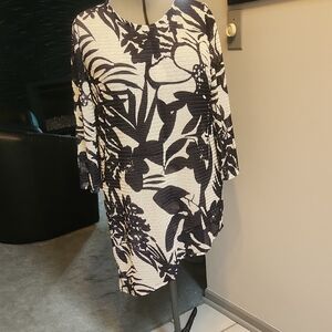 Chico's Navy and White Patterned Mesh Tunic Top